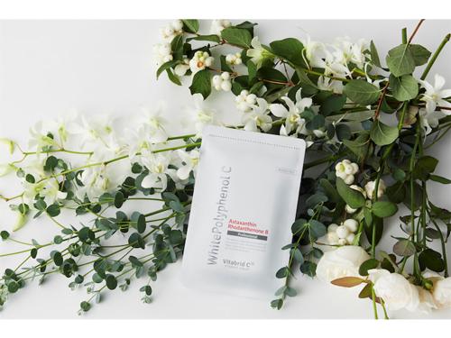 リニューアル発売した「ホワイトポリフェノールＣ」